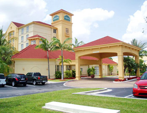 La Quinta Inn and Suites Miami Airport West