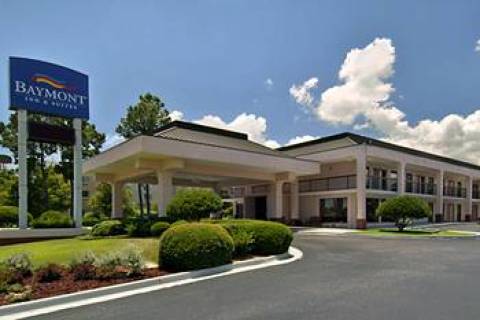 Baymont Inn and Suites Mobile