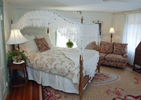 Room 24 - Nantucket Island Bed and Breakfasts