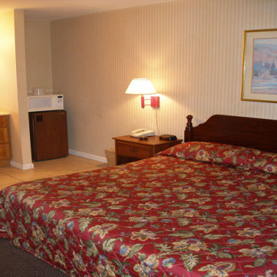Red Carpet Inn   Suites New Mil