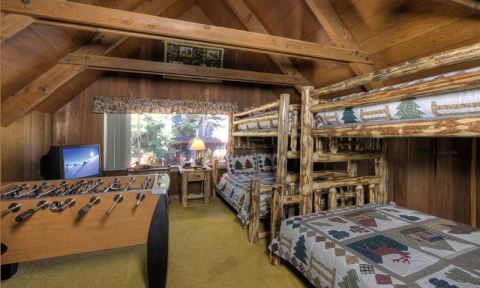 Upstairs Bunk Room with TV & Foos Ball Table - North Lake Tahoe Vacation Cabins