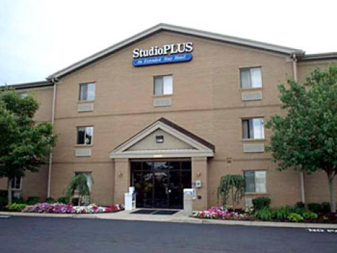 Studio Plus Cleveland - Airport - North Olmsted