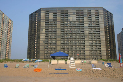 Golden Sands Club - Vacation Rental in Ocean City