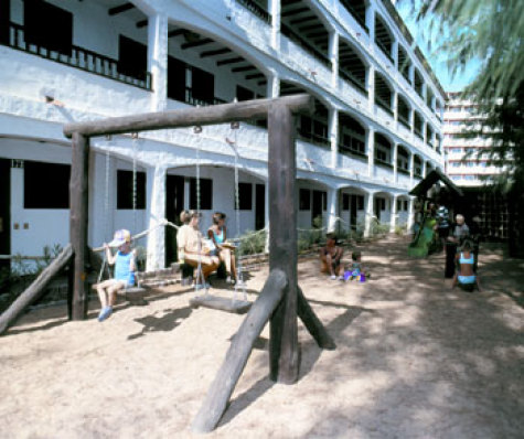 Hotel Parque Tropical