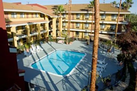 Rancho Cordova Hotel | Comfort Inn and Suites Rancho Cordova