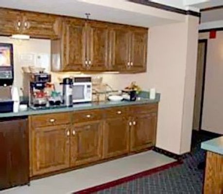 Quality Inn And Suites Rochester