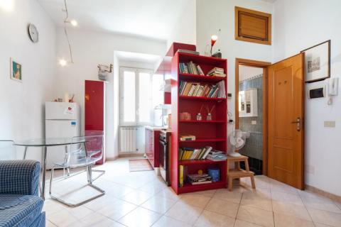 Cute&cheap semicentral - Vacation Rental in Rome