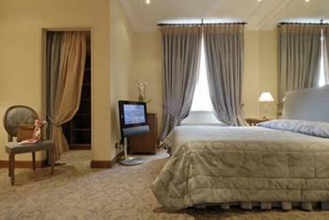 Hotel Aldrovandi Palace-The Leading Hotels of the