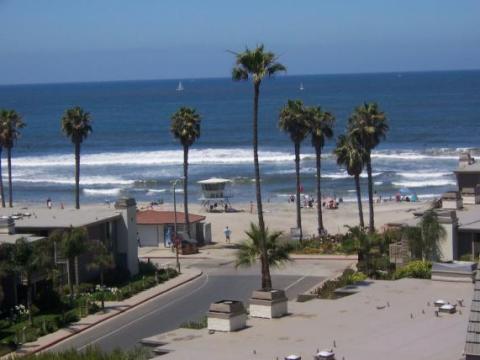 Beautiful BeachCondos in San Diego/Oceanside 3unit