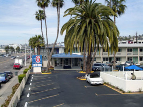 San Diego Airport Motel 6
