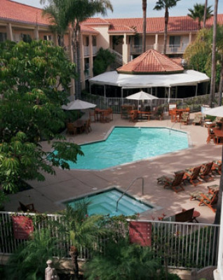 Radisson Suite Hotel Rancho Bernardo