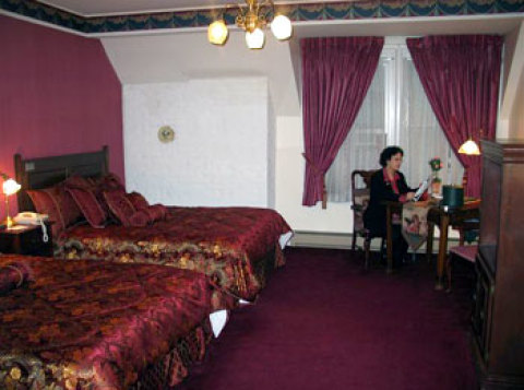 Queen Anne Hotel