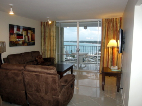 ESJ Towers: Beautiful 2 Bedroom Ocean View - Vacation Rental in San Juan