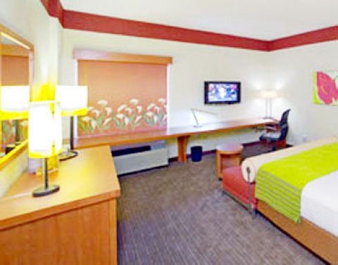 La Quinta Inn & Suites Southside