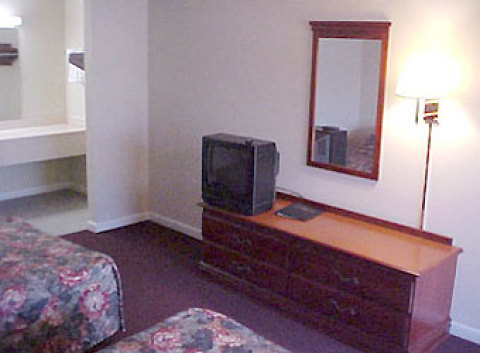 Gateway Inn-Savannah