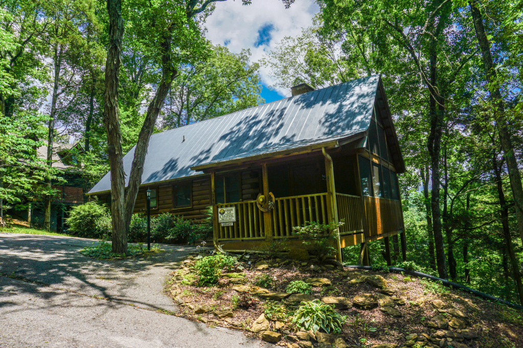 Giddy Up  Westered Themed Cabin in Echota Resort - Vacation Rental in Sevierville
