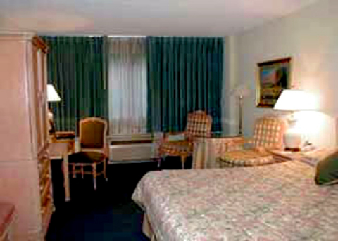 Stonebridge Hotel & Suites