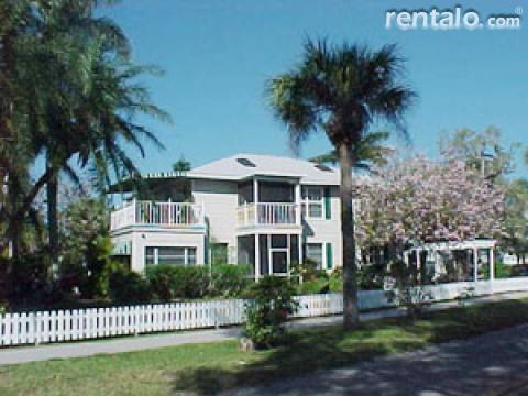 Banyan Tree Beach Resort llc- Siesta Key, Florida - Vacation Rental in Siesta Key