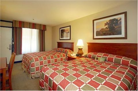 La Quinta Inn & Suites Thousand Oaks Newbury P