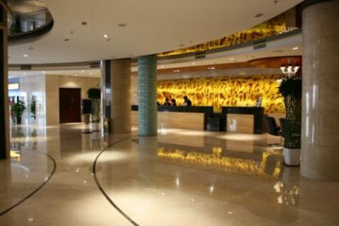 Tainlun Rega Jinbin Hotel