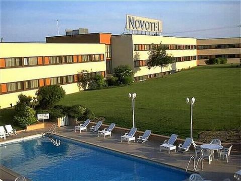 tinqueux novotel reims hotel