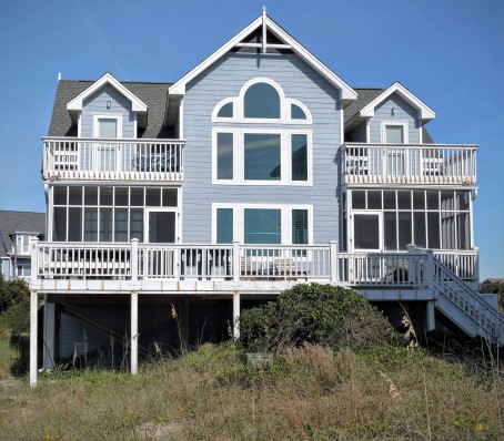 ExquisiteOceanfrontHome;Pool,Wifi,Netflix,2Masters - Vacation Rental in Topsail Island