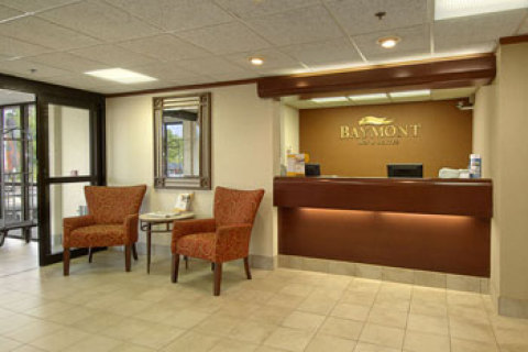 Baymont Inn & Suites Traverse City