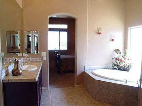 Master Bath - Tucson, Arizona