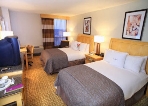 Doubletree® Hotel Virginia Beach