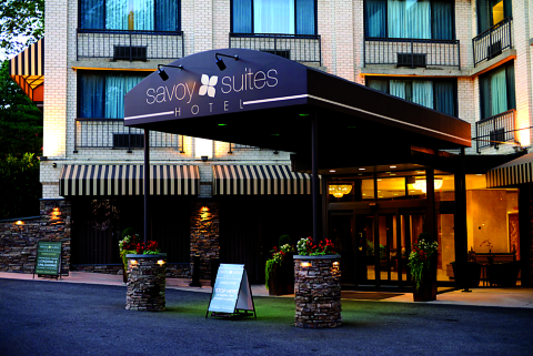 Savoy Suites Hotel. - Hotel in Washington