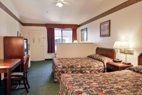 Weslaco Hotel | Super 8 Motel Weslaco Tx