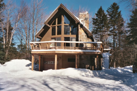 Cozy, Secluded Chalet - Vacation Rental in Mt Snow