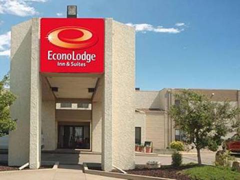 Econo Lodge Inn & Suites Wichita
